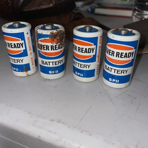 Collectable used vintage - 4,