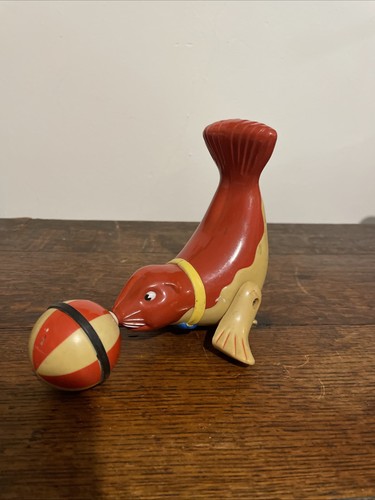 Vintage battery operated tin - vintage,