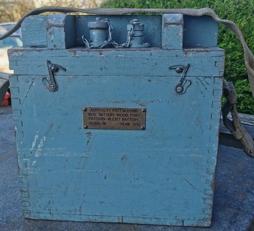 Admiralty vintage battery box - vintage,
