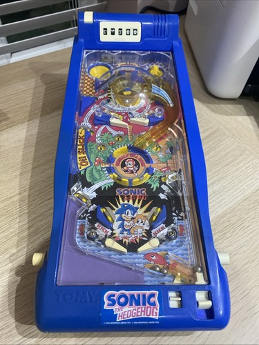 Sonic the hedgehog pinball - sonic,